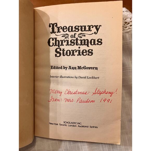1991 Treasury of Christmas Stories Paperback by Ann McGovern, Scholastic Apple - Picture 2 of 5